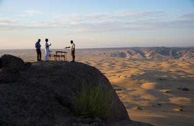 Serra Cafema Camp